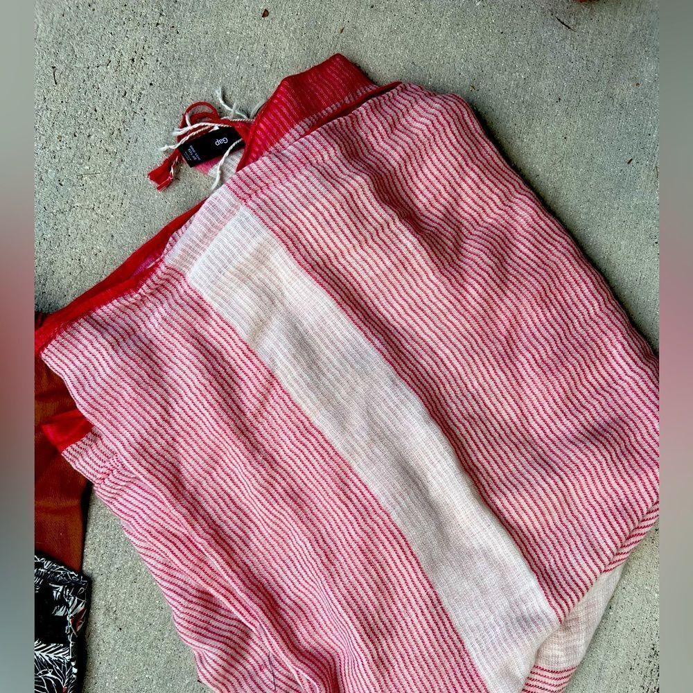 Gap Scarf  